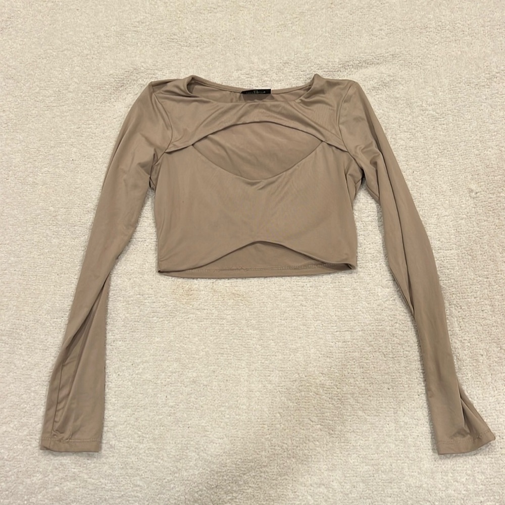 White fox boutique long sleeve cut out top